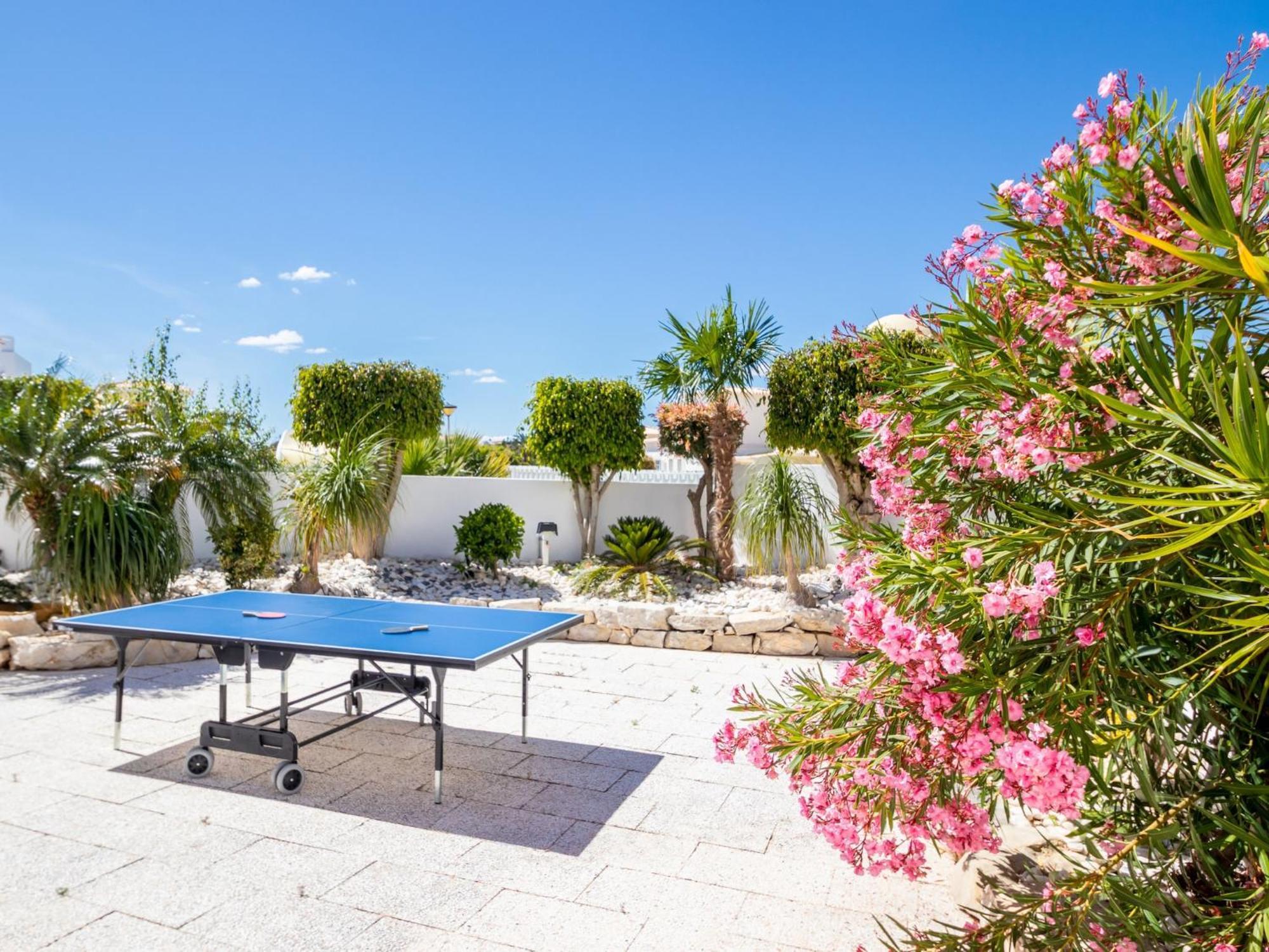 Villa Manihi Luxury Retreat *